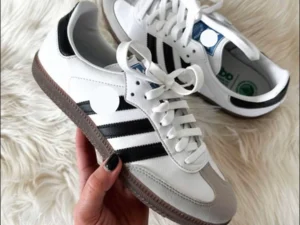 Giày Sneaker Gum Original đủ phối màu nam nữ và dễ phối đồ Nam Nữ Đủ Màu đủ size Full Box-bill